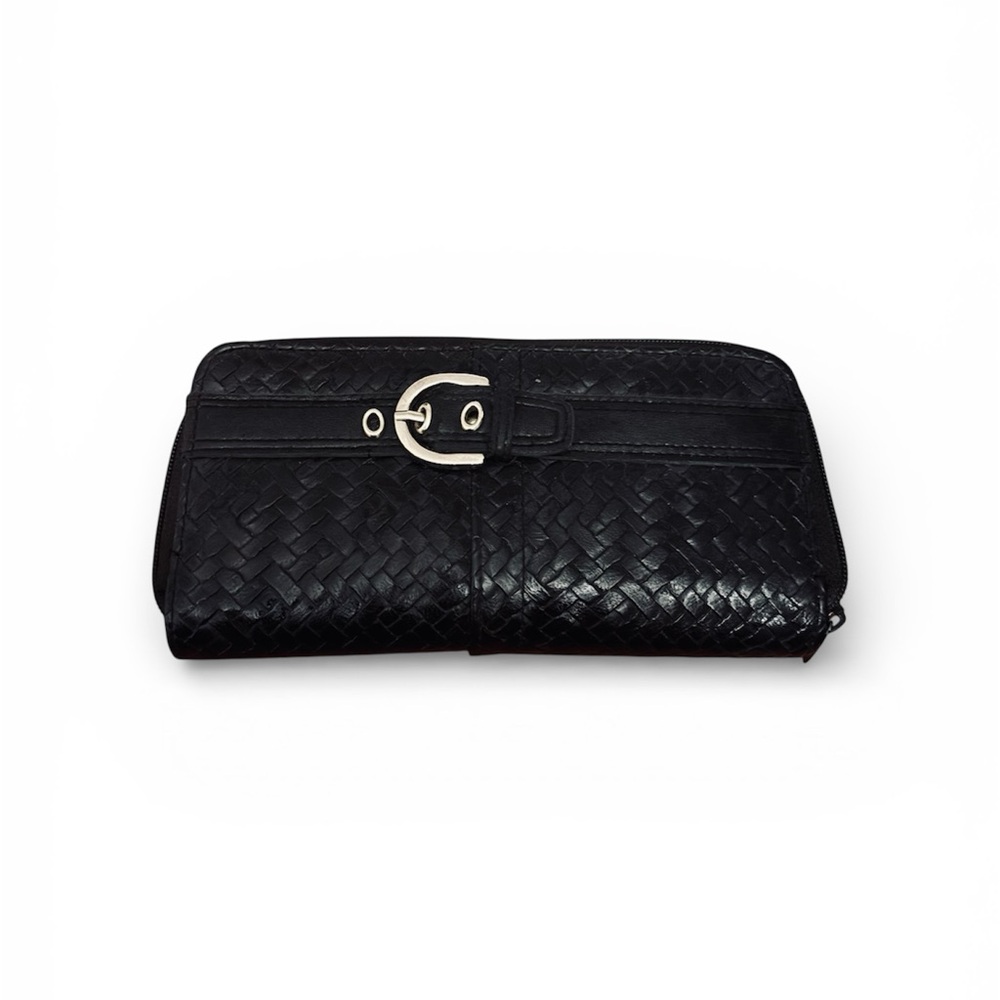 Chic Vintage Black Woven wallet with Silver Buckle Accent!